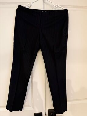 Sisley Women’s Black Dress Pants - Slim Tailored Style